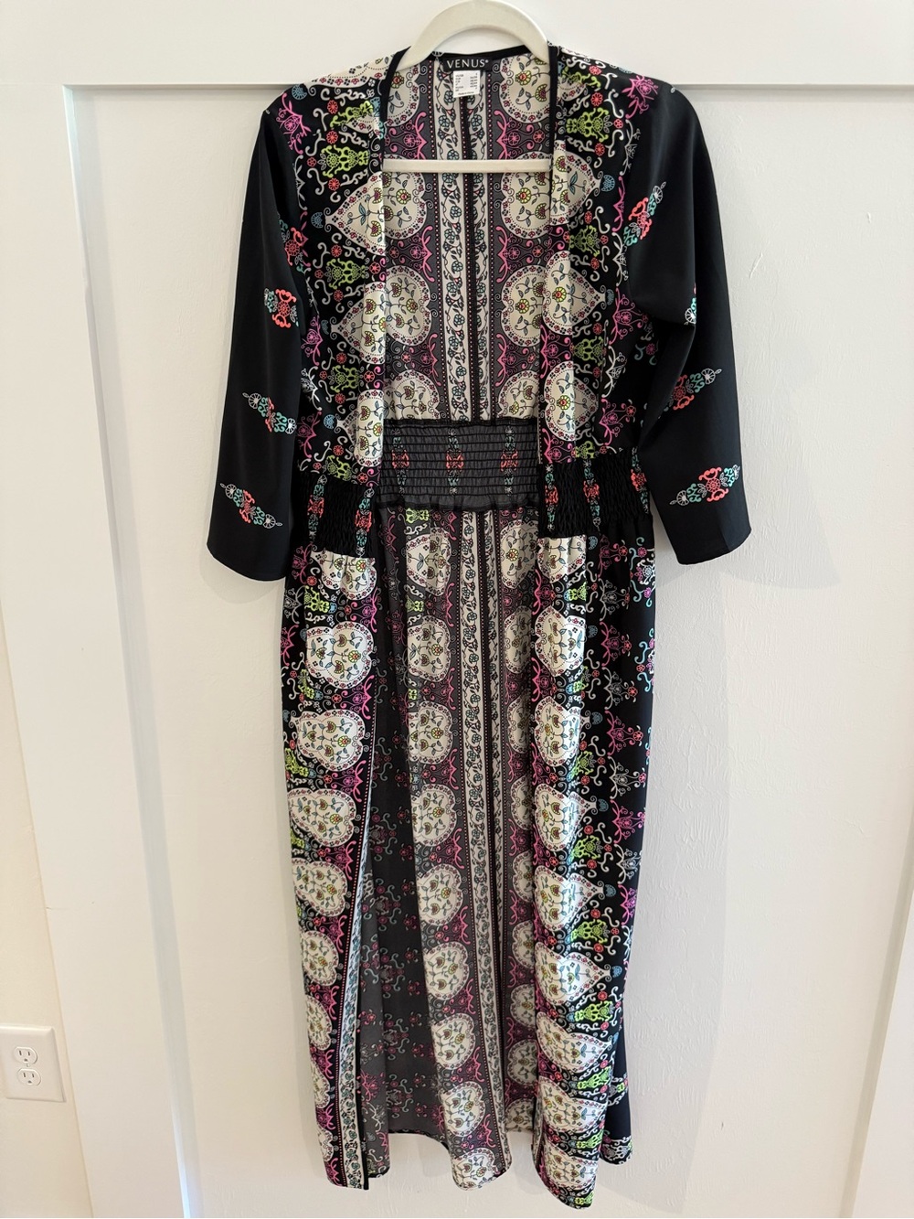 VENUS Black Floral Medallion Duster Kimono
